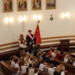 Uczniowie na mszy świętej